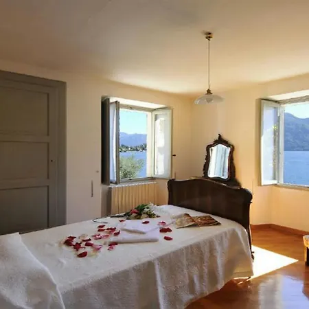 La Torre Dell'isola * سالا كوماسينا